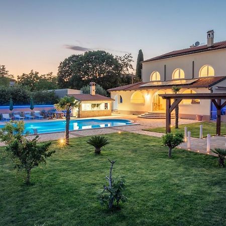 Hotel Via Flavia With Common Pool Labinci Exterior foto