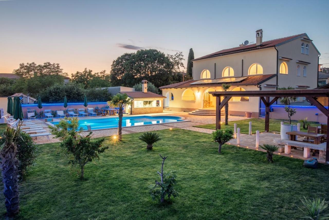 Hotel Via Flavia With Common Pool Labinci Exterior foto