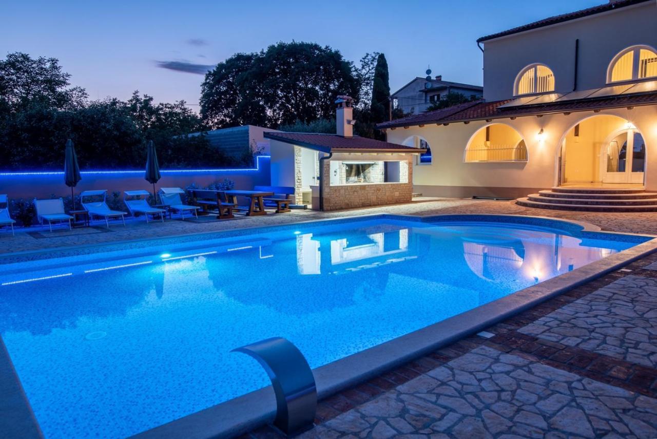 Hotel Via Flavia With Common Pool Labinci Exterior foto